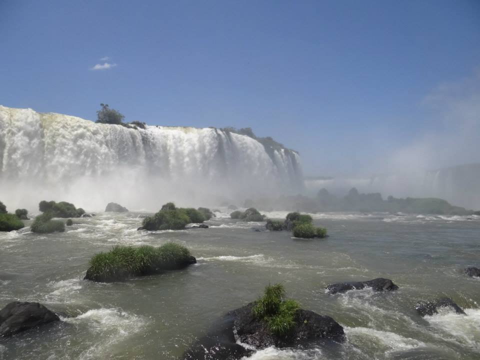 Cataratas do Iguaçu no Parque Nacional do Iguaçu, Paraná. Foto: Rafaela Vendrametto Granzotti

